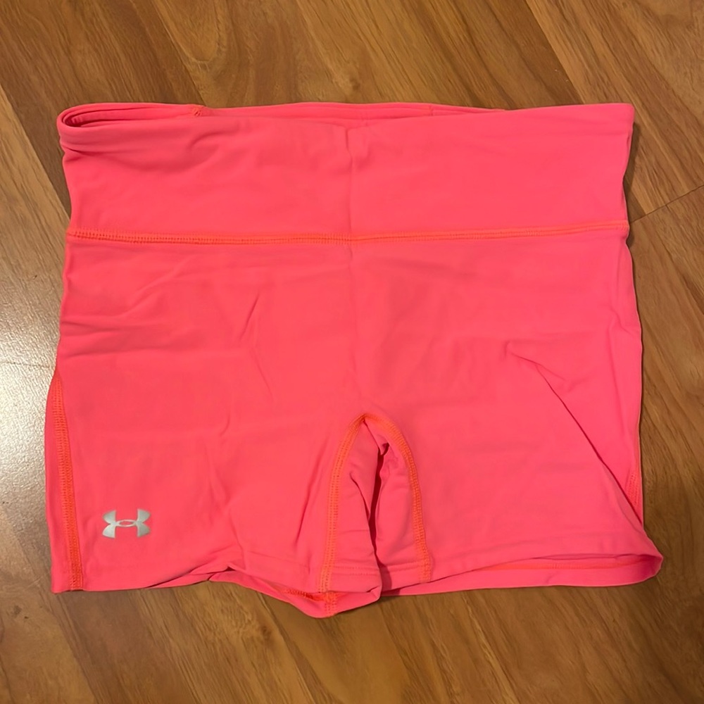 Underarmour hot pink spandex shorts